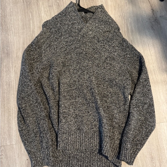 Men's Gray Sweater - Picture 1 of 3